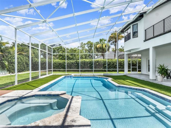 Image No.47-5 Bed House for sale