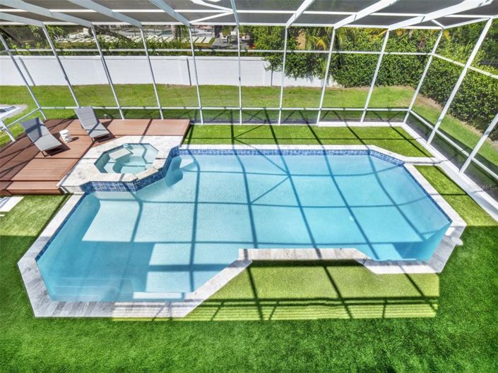 Image No.52-5 Bed House for sale