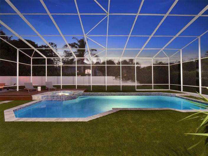 Image No.55-5 Bed House for sale