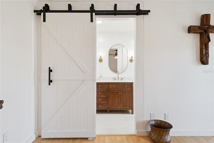 Image No.22-4 Bed House for sale