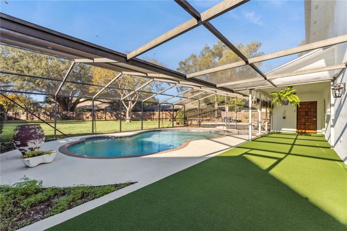 Image No.35-4 Bed House for sale