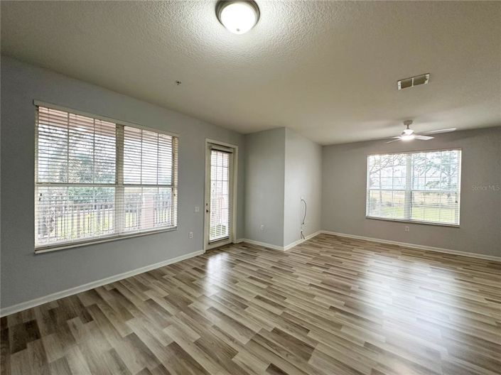 Image No.11-3 Bed Apartment for sale