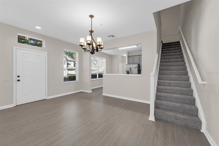 Image No.6-3 Bed Townhouse for sale