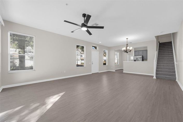 Image No.7-3 Bed Townhouse for sale