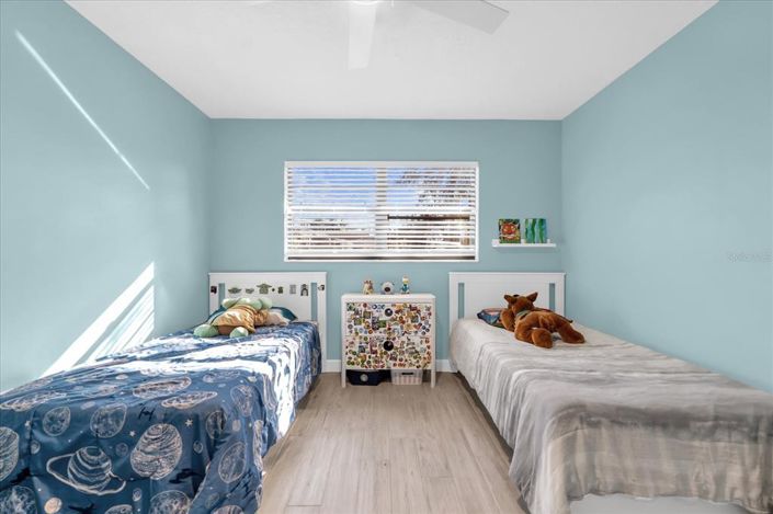 Image No.19-4 Bed House for sale