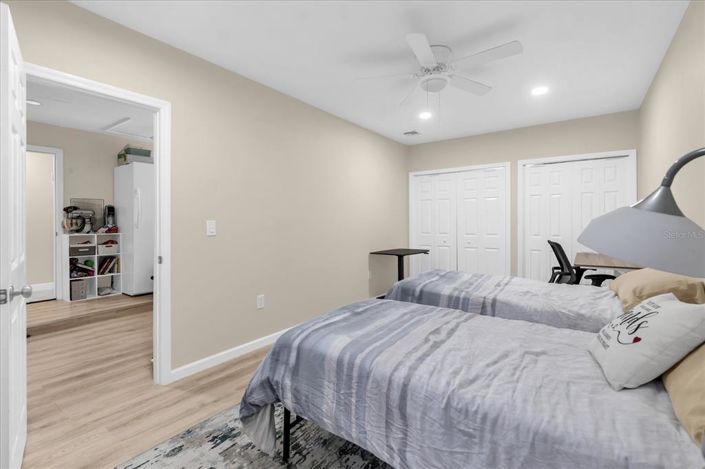 Image No.25-4 Bed House for sale