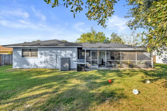 Image No.29-4 Bed House for sale