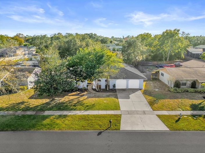 Image No.3-4 Bed House for sale