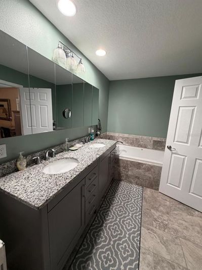 Image No.19-5 Bed House for sale