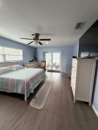 Image No.29-5 Bed House for sale