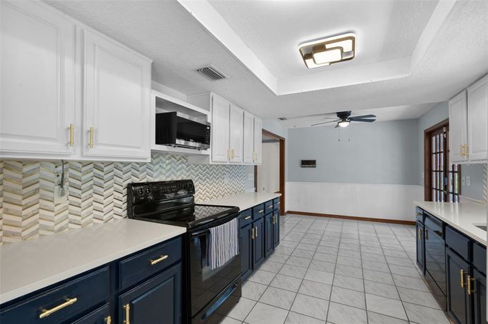 Image No.12-4 Bed House for sale