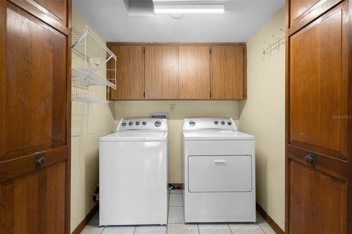 Image No.18-4 Bed House for sale