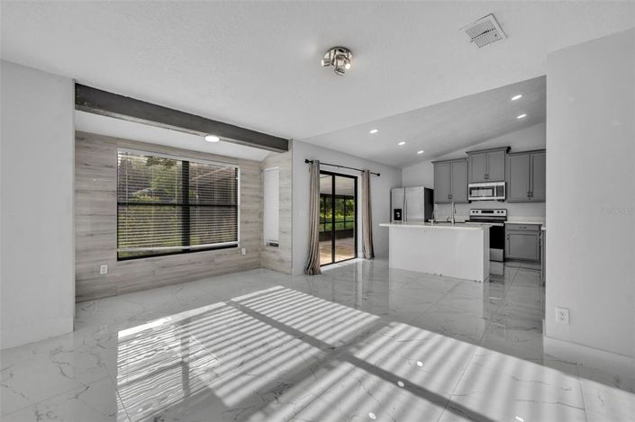 Image No.20-3 Bed House for sale