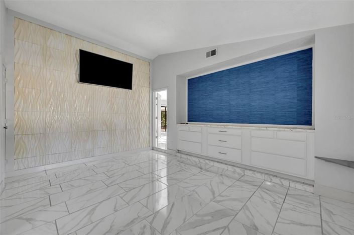 Image No.23-3 Bed House for sale