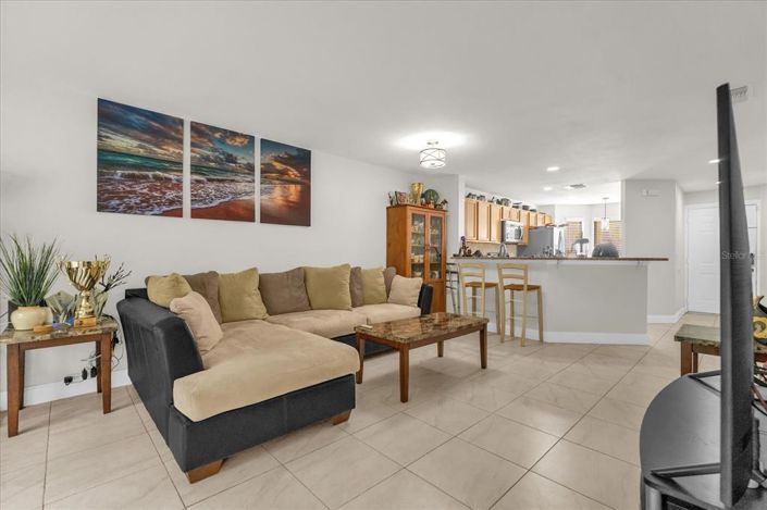 Image No.10-2 Bed Apartment for sale