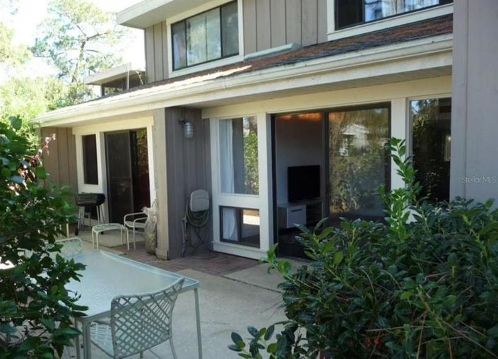 Image No.2-Appartement de 2 chambres à vendre à Saint John