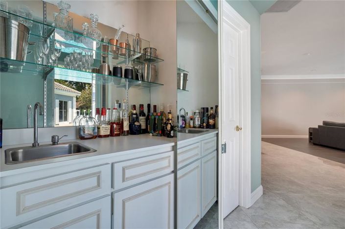 Image No.44-3 Bed House for sale