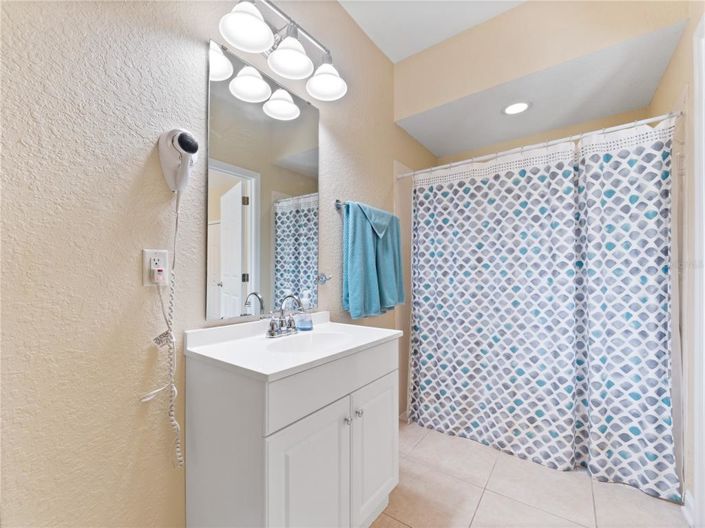 Image No.22-3 Bed Apartment for sale