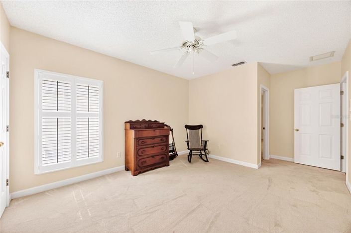 Image No.35-3 Bed Apartment for sale