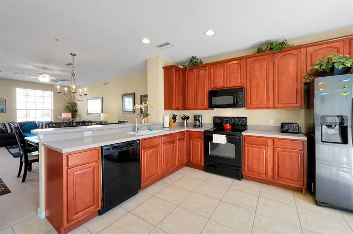 Image No.14-3 Bed Townhouse for sale