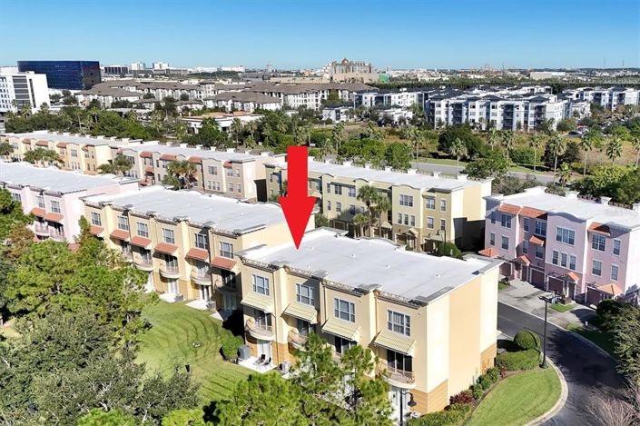 Image No.30-3 Bed Townhouse for sale