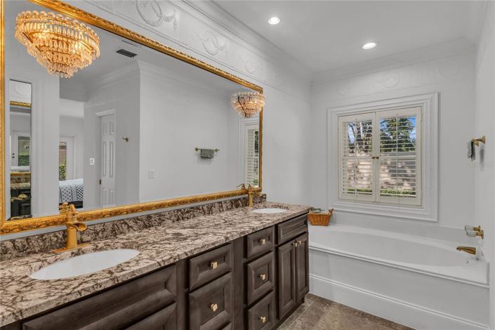 Image No.26-3 Bed House for sale