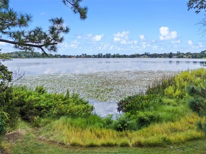 Image No.38-4 Bed House for sale