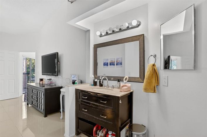 Image No.19-2 Bed Apartment for sale