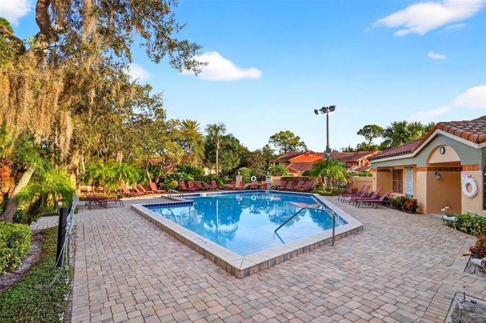 Image No.28-2 Bed Apartment for sale