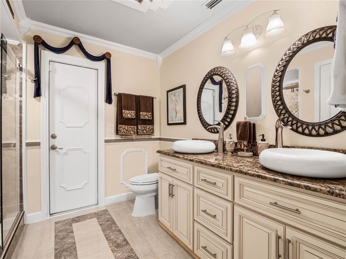 Image No.17-4 Bed House for sale