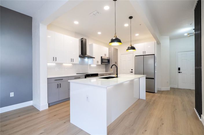 Image No.7-2 Bed Townhouse for sale