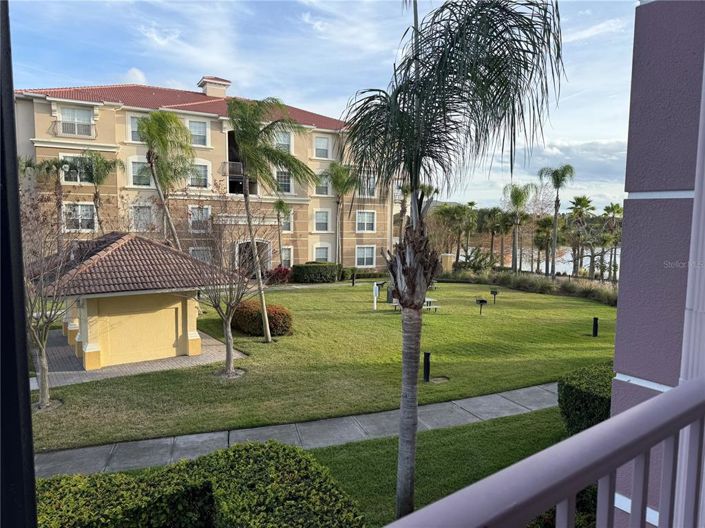 Image No.24-3 Bed Apartment for sale