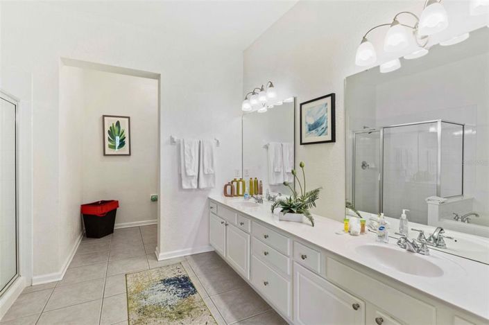 Image No.23-3 Bed Apartment for sale