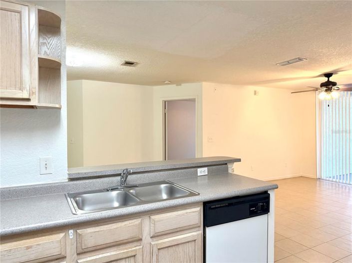 Image No.19-2 Bed Apartment for sale