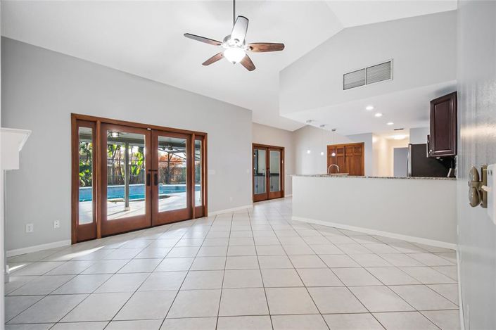 Image No.12-Maison de 4 chambres à vendre à Saint John