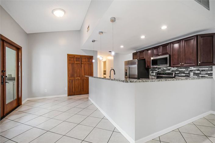 Image No.15-Maison de 4 chambres à vendre à Saint John