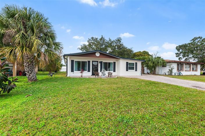 Image No.26-3 Bed House for sale