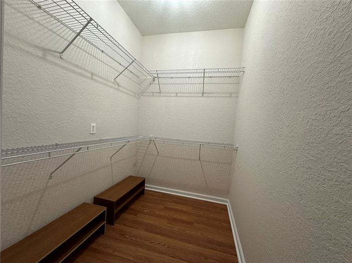 Image No.22-3 Bed Apartment for sale