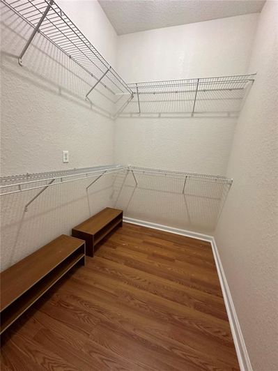 Image No.24-3 Bed Apartment for sale