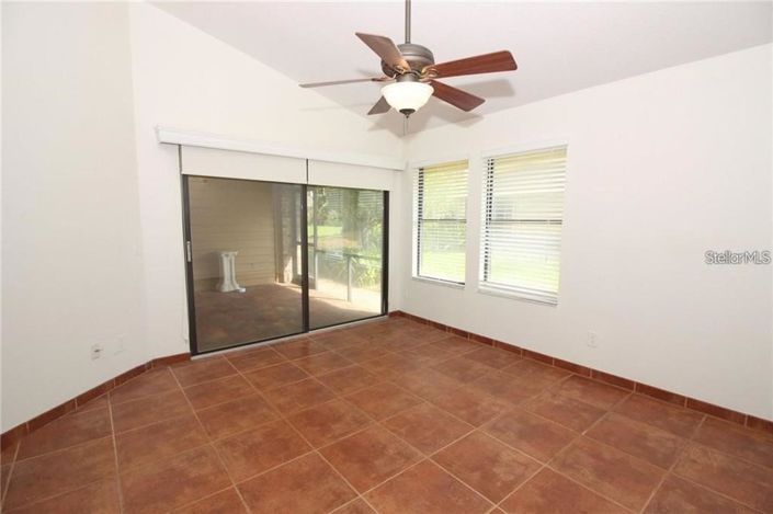 Image No.14-2 Bed Townhouse for sale