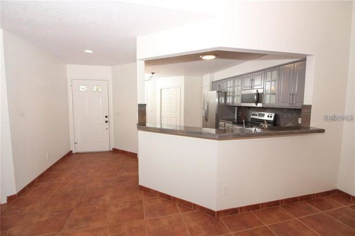 Image No.5-2 Bed Townhouse for sale