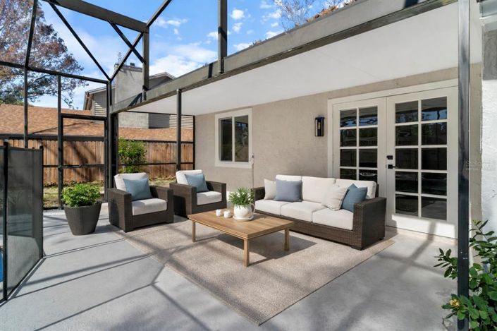 Image No.14-3 Bed House for sale