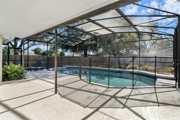 Image No.16-3 Bed House for sale