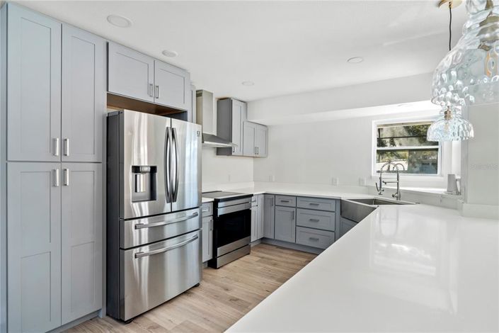 Image No.6-3 Bed House for sale