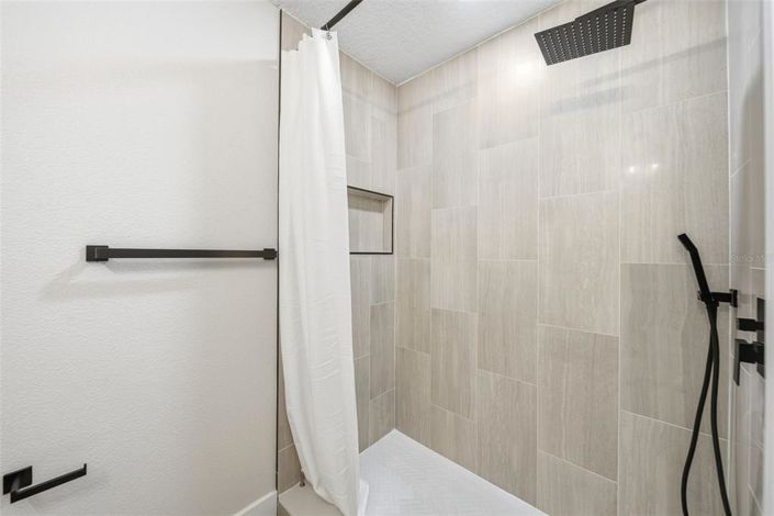 Image No.25-Maison de 4 chambres à vendre à Saint John