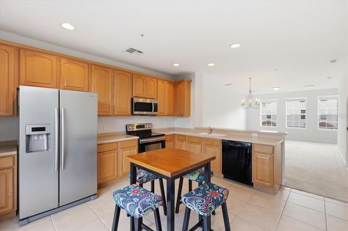 Image No.13-3 Bed Townhouse for sale