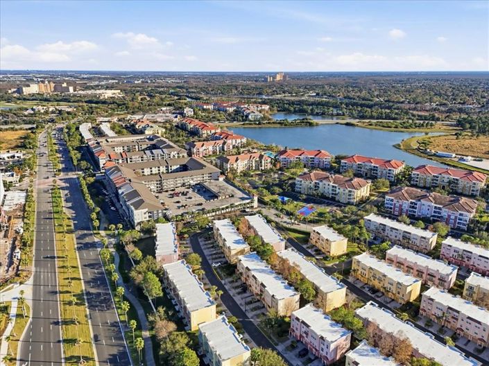 Image No.40-3 Bed Townhouse for sale