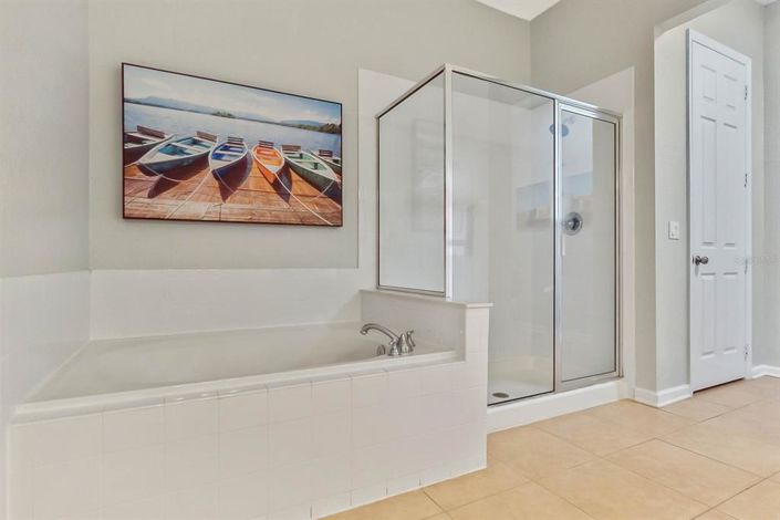 Image No.15-3 Bed Apartment for sale