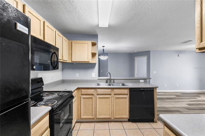 Image No.11-3 Bed Apartment for sale