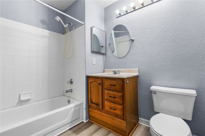 Image No.21-3 Bed Apartment for sale